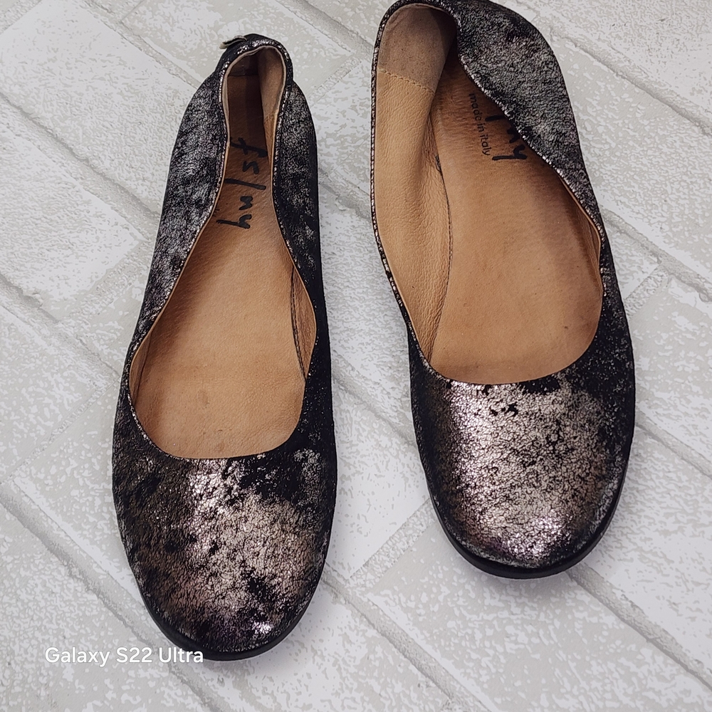 Metallic Pewter Ballet Flats - Women's Comfortable Slip-On Loafers